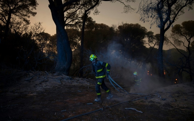 Cháy rừng nghiêm trọng ở Tây Ban Nha và Bồ Đào Nha